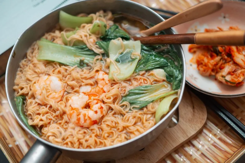 Click, Watch, Slurp: How YouTube Turned Everyday Americans Into Serious Ramen Cooks